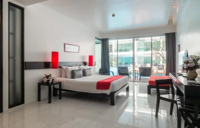 Camera Deluxe matrimoniale con accesso alla piscina - ala Serene — The Old Phuket - Karon Beach Resort