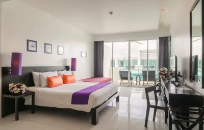 Camera Deluxe matrimoniale con vista piscina - ala Serene — The Old Phuket - Karon Beach Resort