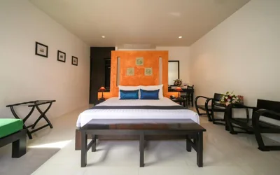 Vasca idromassaggio privata - ala Sino — The Old Phuket - Karon Beach Resort