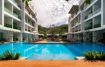 The Old Phuket - Karon Beach Resort – Foto 2